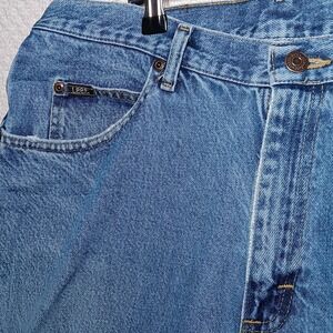 Lee M.R. Jeans Mens 34x30 Light Blue Distressed‎ Denim Straight Leg Classic Fit
